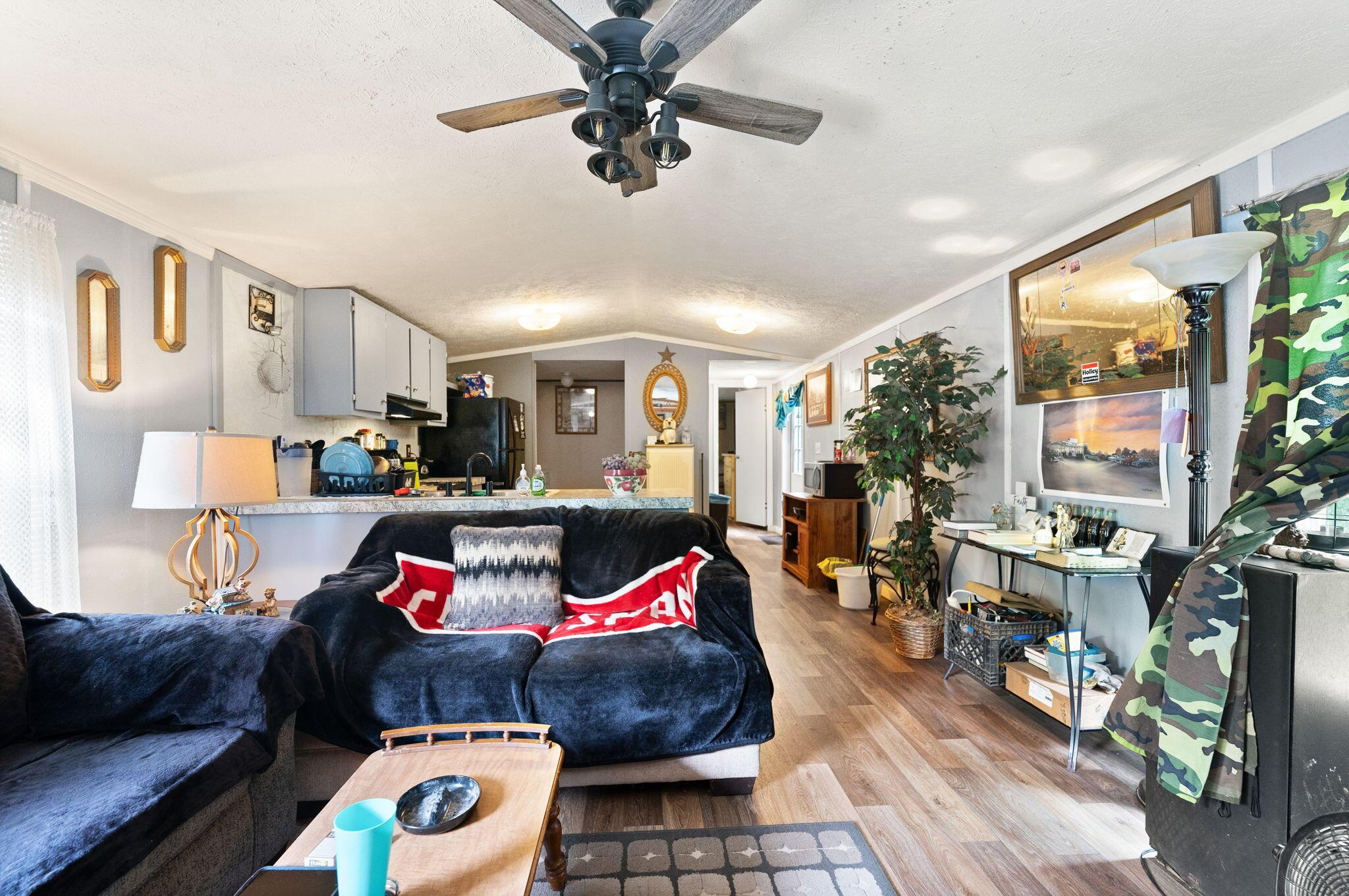 Image 4: 2-web-or-mls-_DSC3616