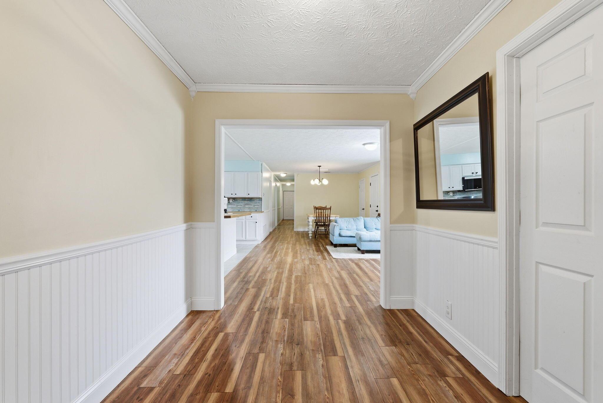 Image 3: 36-web-or-mls-DSC03032
