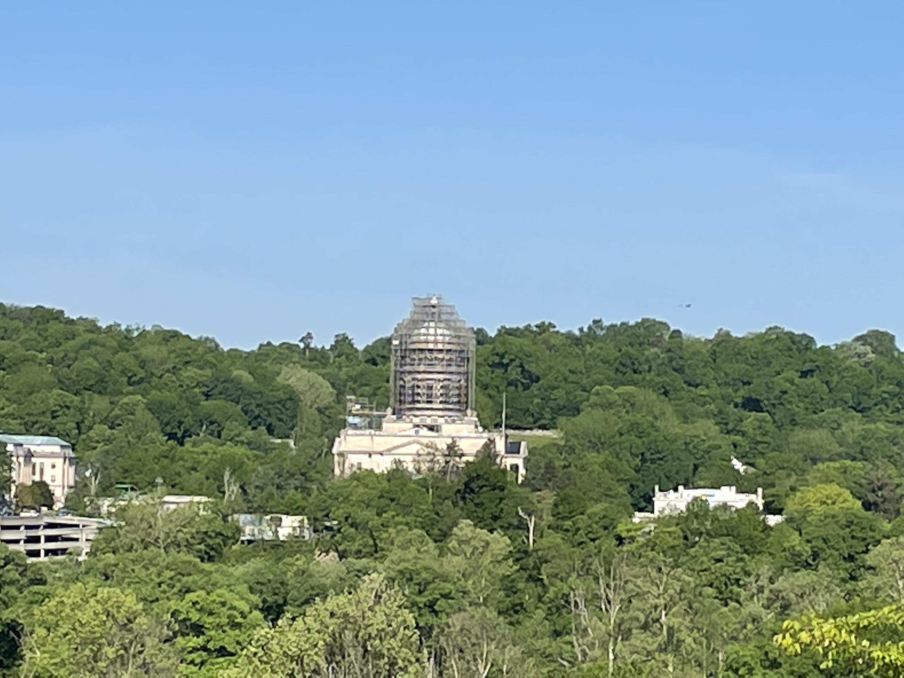 Image 4: Capitol