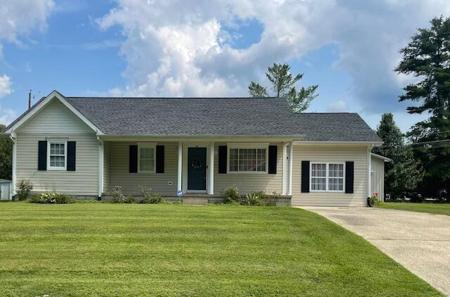136 Elizabeth Lane