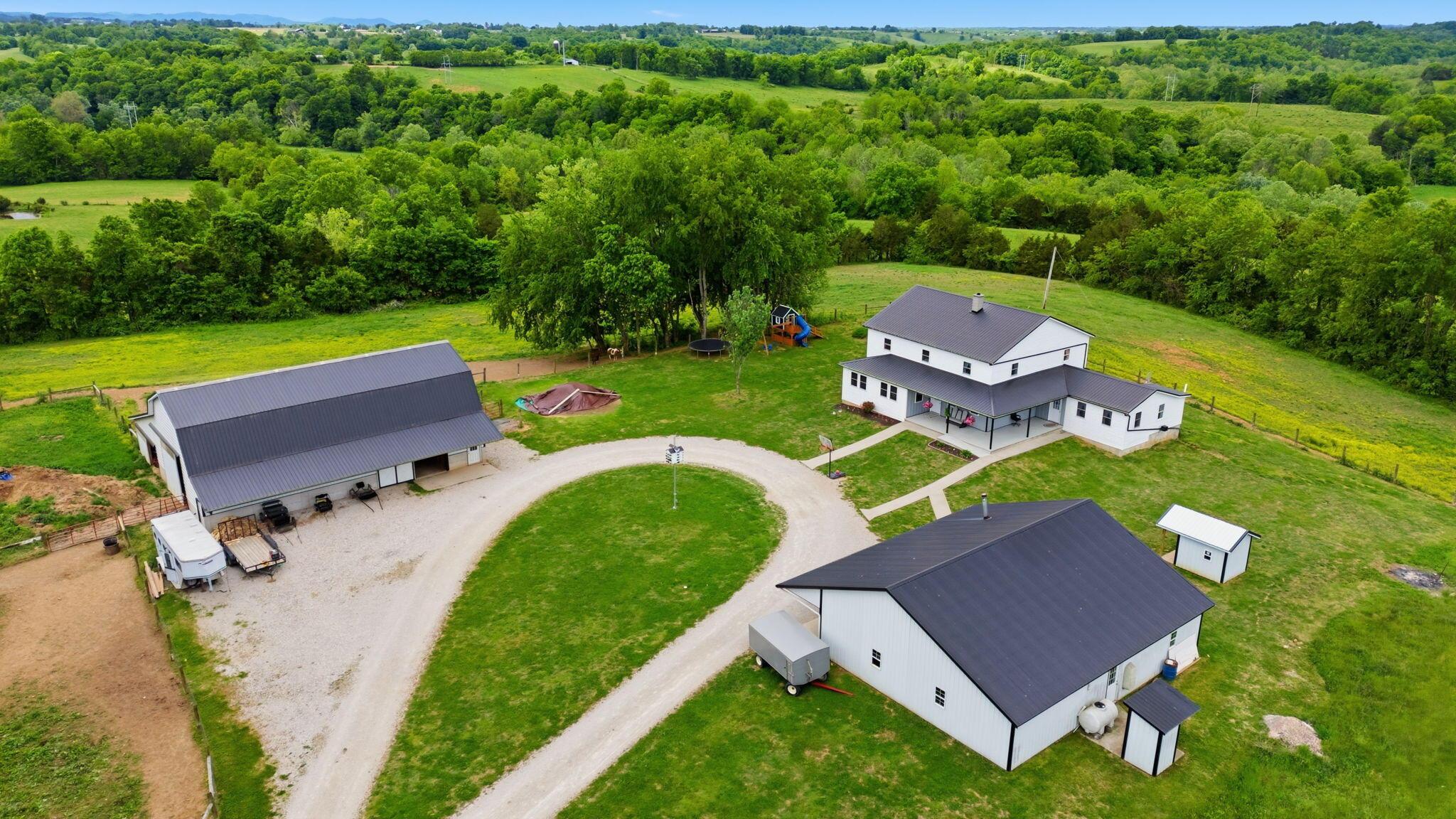 Image 3: 2-web-or-mls-061Jay353