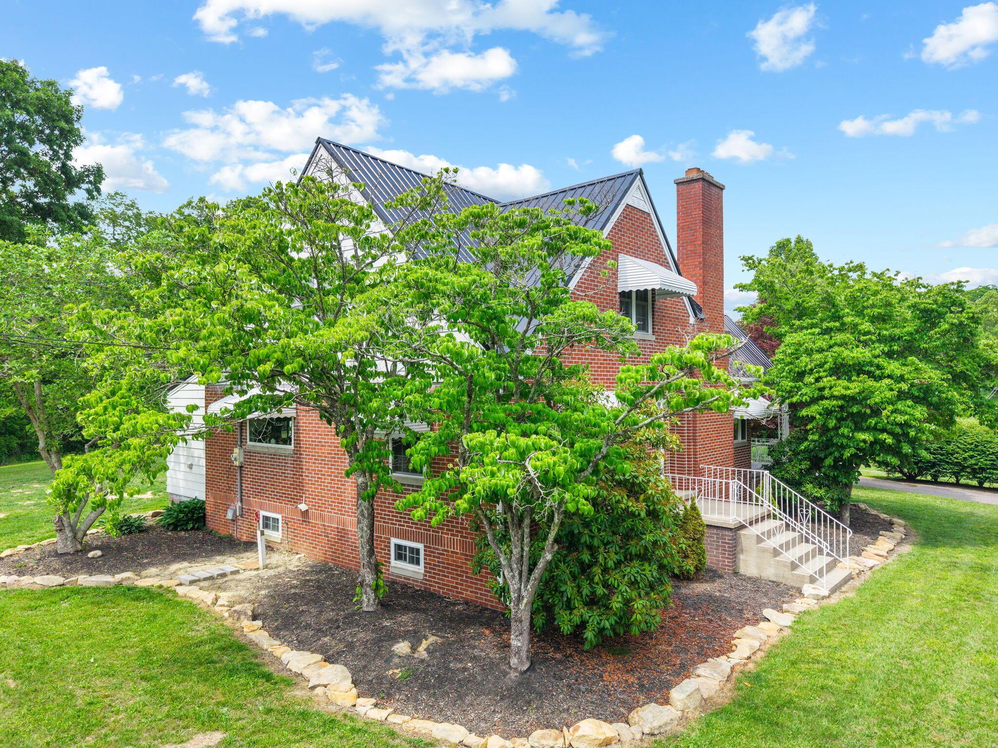 Image 3: 9-web-or-mls-DJI_20260516150250_0024_D