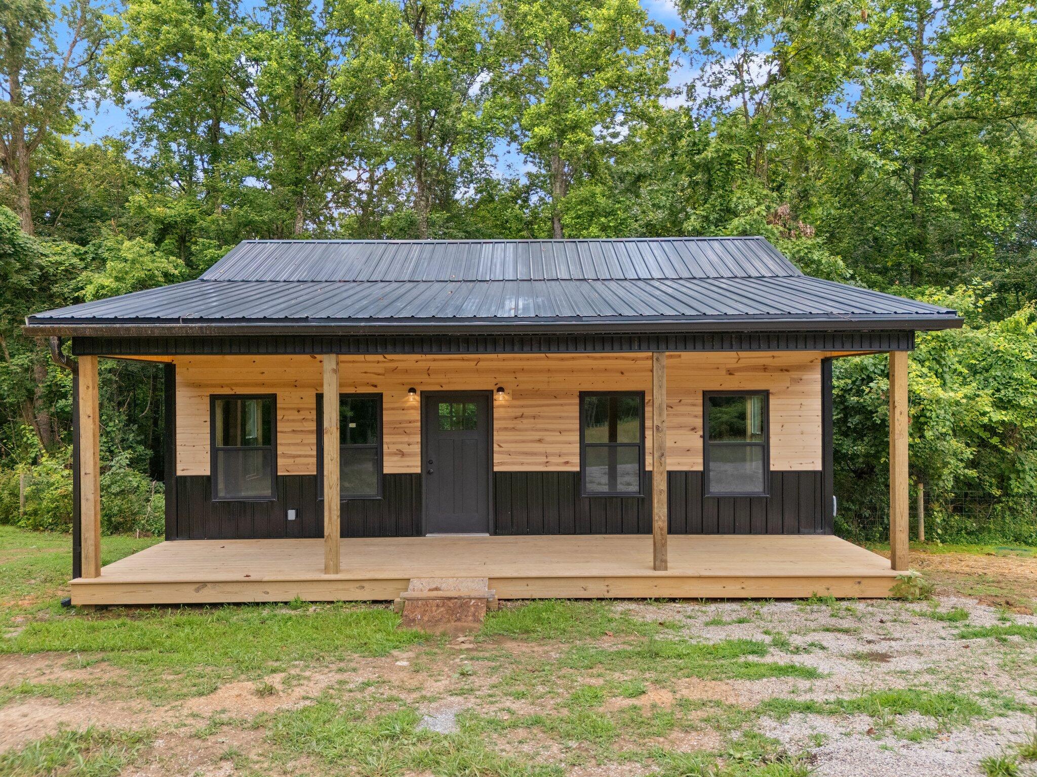 Image 4: 21-web-or-mls-DJI_20250708153809_0171_D