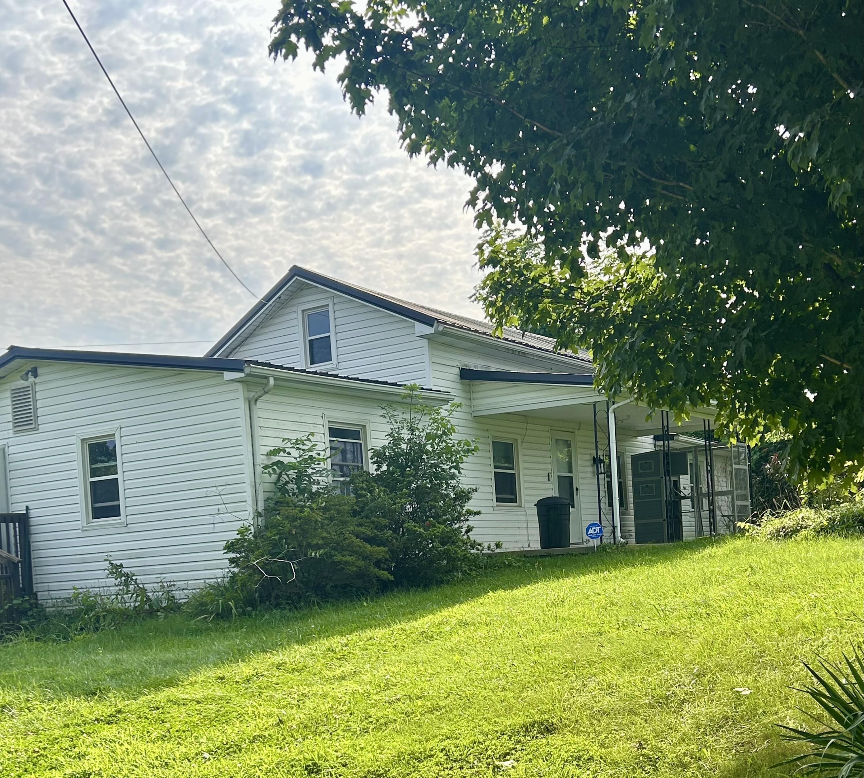 Image 1: Side View