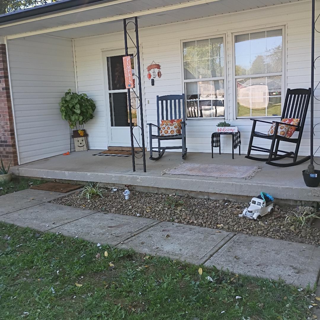 Image 2: thumbnail 3