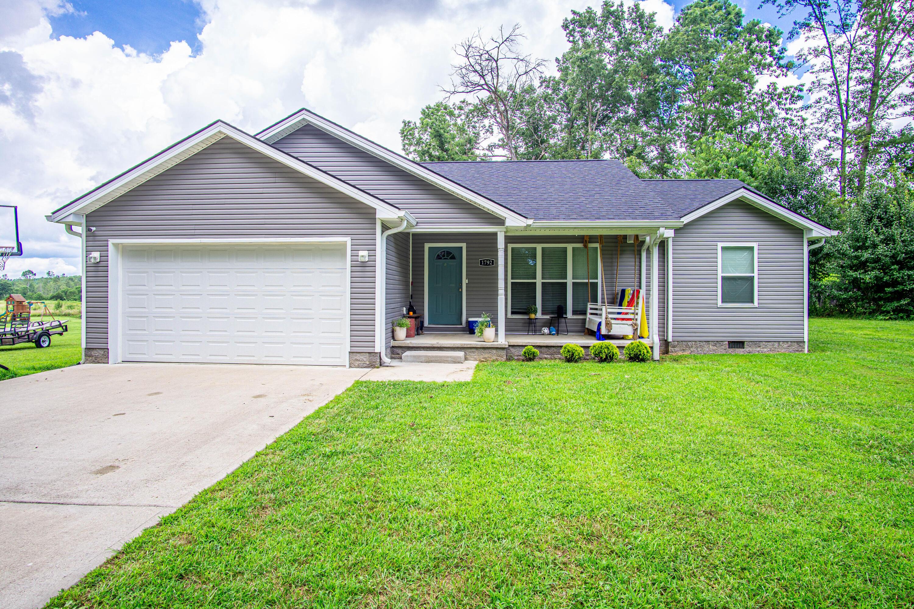 Image 2: DSC05492-HDR