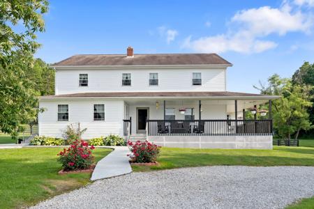 6122 Garland Hollow Road