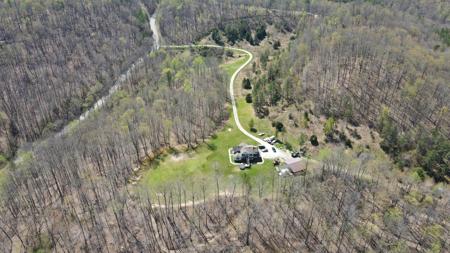 7401 Hwy 89 N