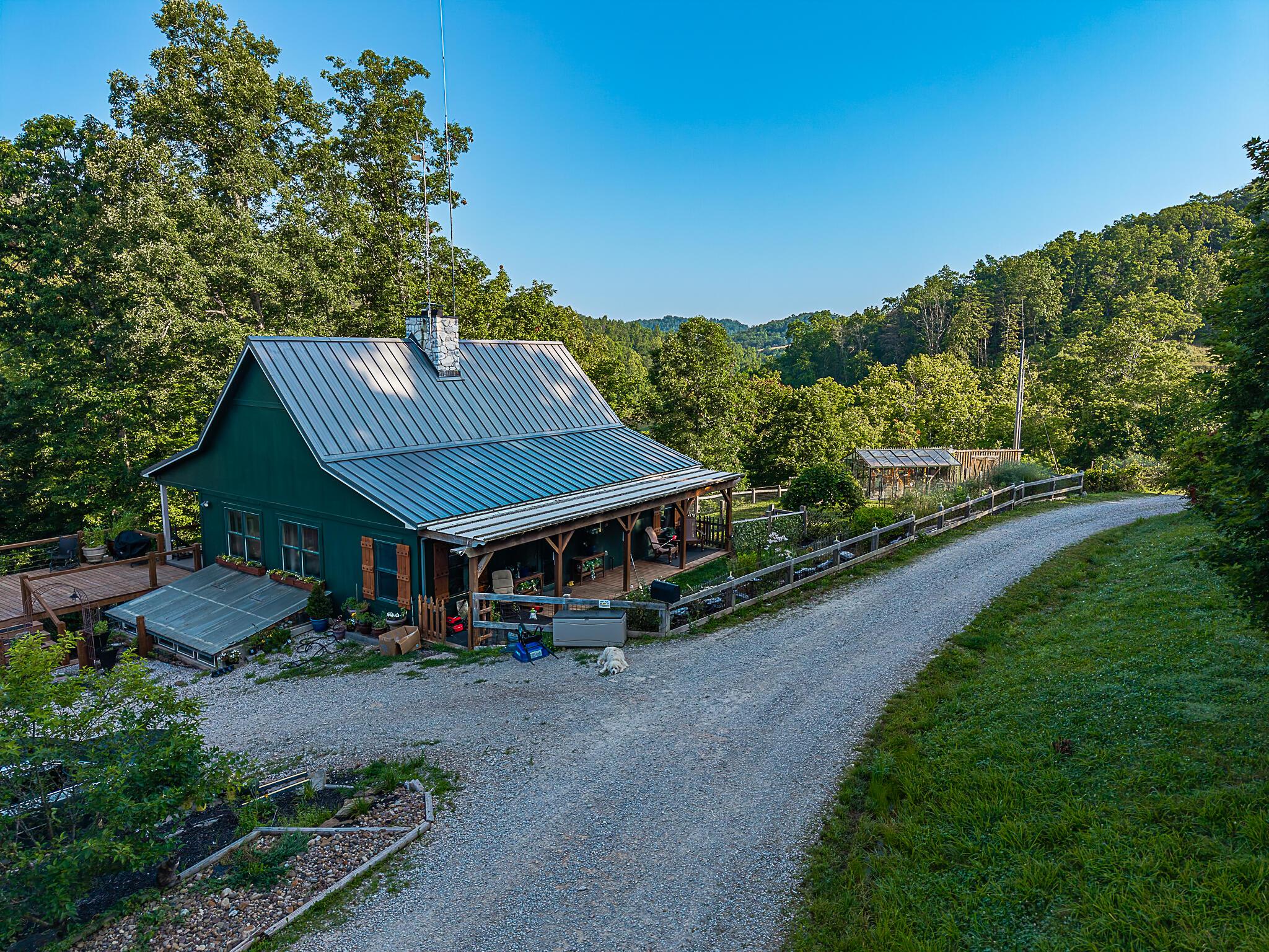 Image 3: House View