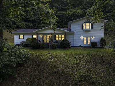 19 Magnolia Lane