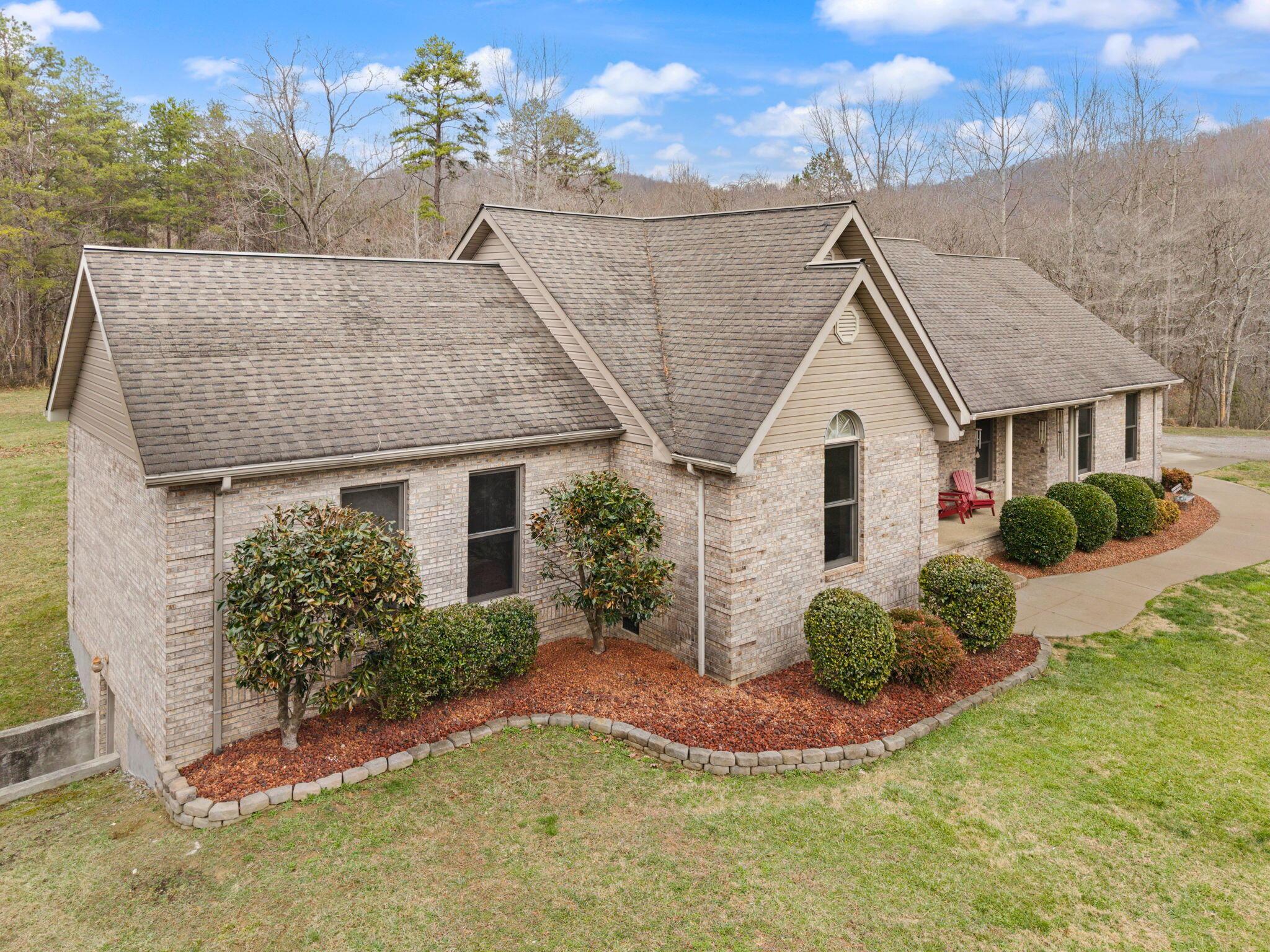 Image 4: 3-web-or-mls-DJI_20260303115627_0009_D