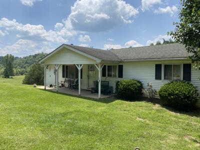 648 Hayes Creek Road
