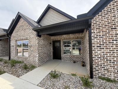 842 Ridgewood Drive