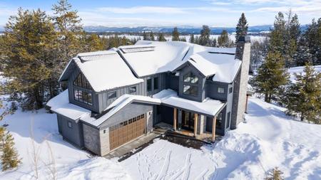 14 Aspen Glade Court