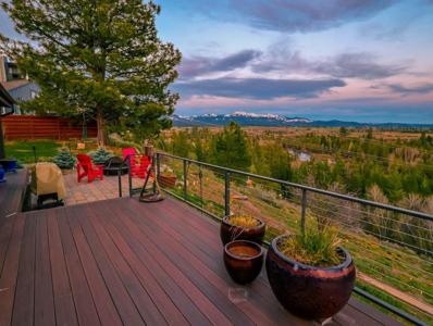 986 Valley Rim Road
