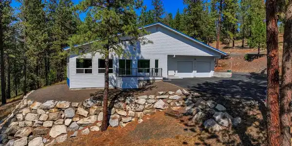 2955 Syringa Drive