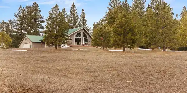 13 Blue Spruce Court