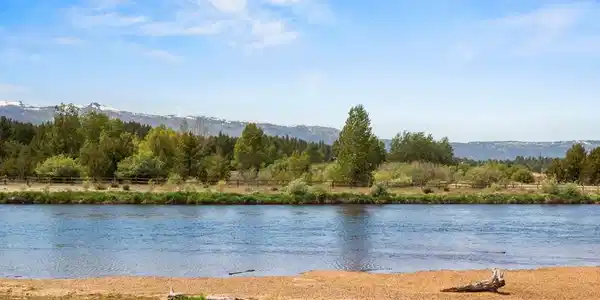 Image 2: 100' of Payette River Frontage