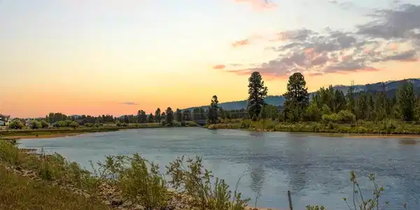 Image 2: Enjoy Sunsets Over West Mountain