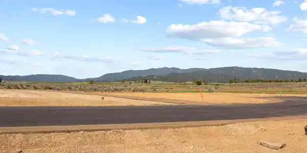 Image 4: Paved Road Access