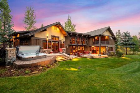 433 Discovery Drive