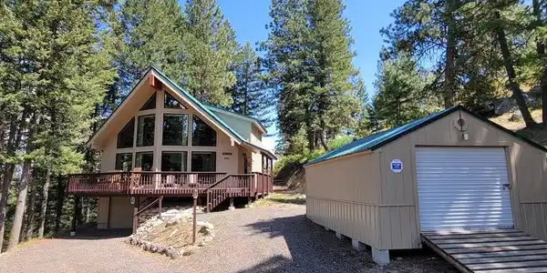 448 Hilltop Road