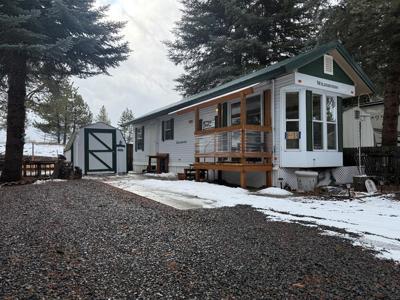 13 F Street