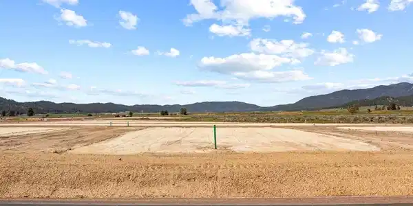Image 2: Lot is Prepped For Your Build Job