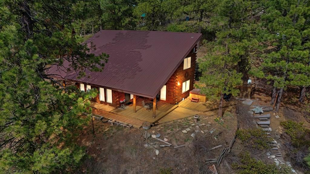 Image 3: Mountaintop Log Home on Over Three Acres