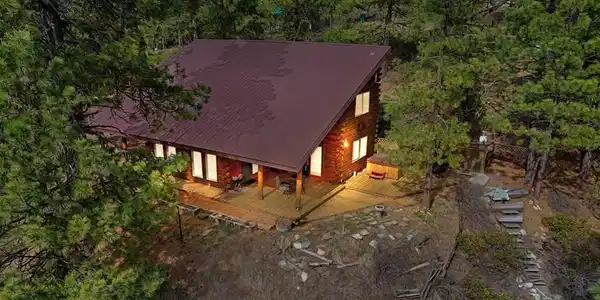 Image 3: Mountaintop Log Home on Over Three Acres