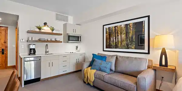 75 Arling Center