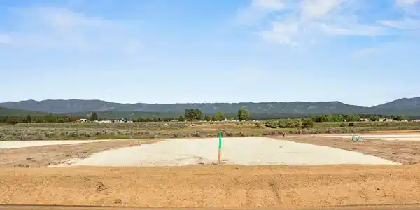 Image 4: Pad Site Ready For Your Builder