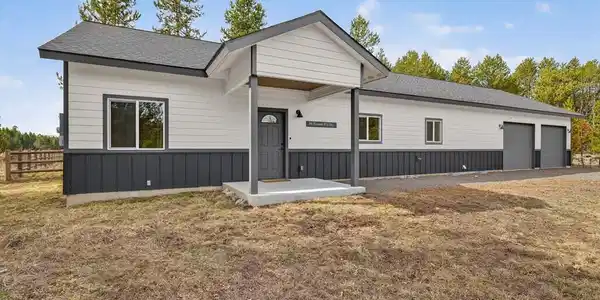 29 Grand Fir Drive