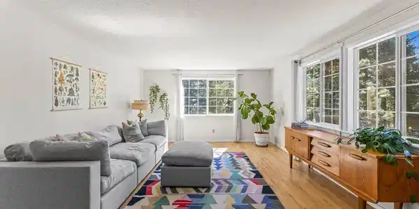 900 Alpine Street