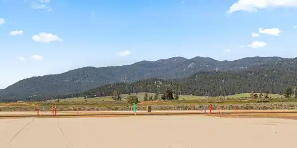 Image 2: Views Looking at East Mountain