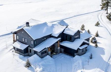 19 Aspen Glade Court