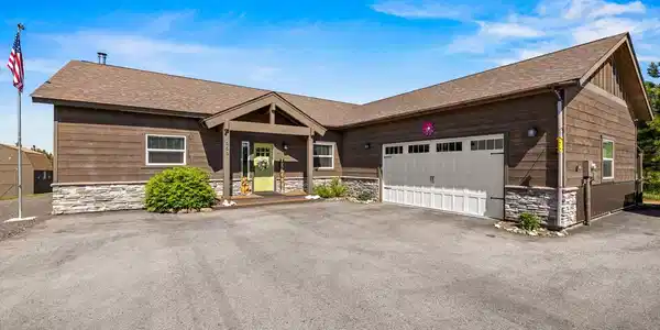 656 Fox Ridge Lane