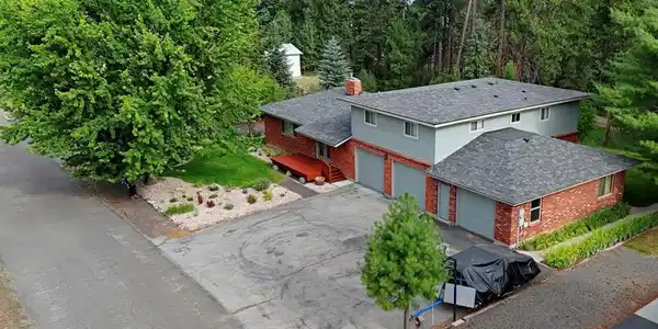 506 Lakeview Drive