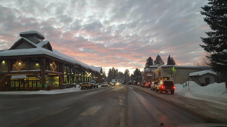 Image 4: Blocks from Downtown McCall