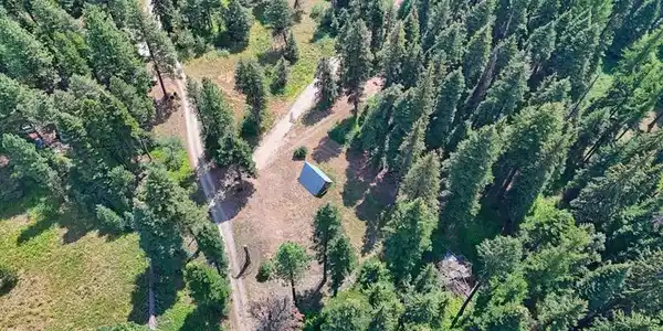 Image 3: Close to Tons of Recreation