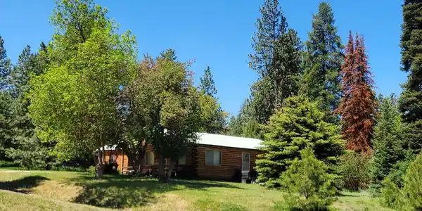 607/11 S Main Street