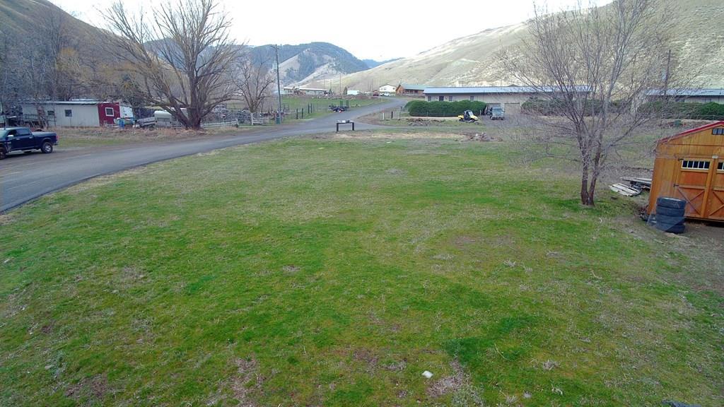 Image 1: Main View