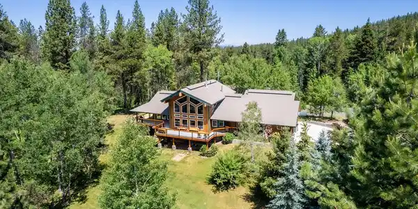 45 Silver Fox Trail