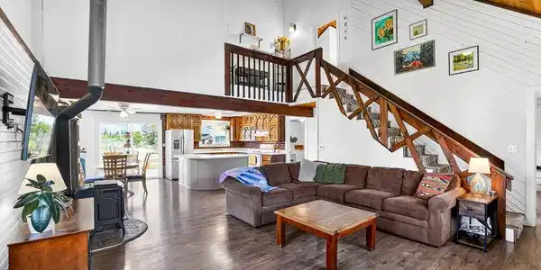 13054 Hillhouse Loop