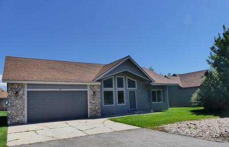 16 Timberline Drive