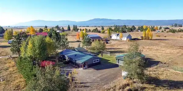 13963 Rustic Road