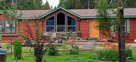 7 Lakewind Drive