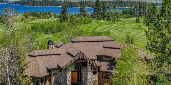690 Discovery Drive