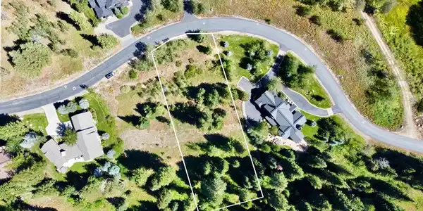 495 Discovery Drive