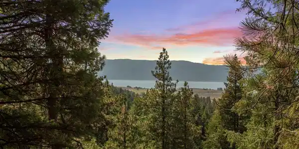 66 Truckee Trail